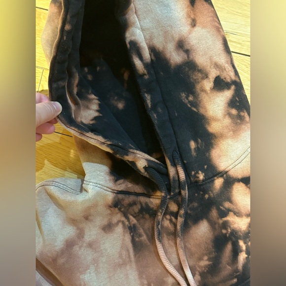 Zara Oversized Acid Wash Sweatshirt - Picture 2 of 5